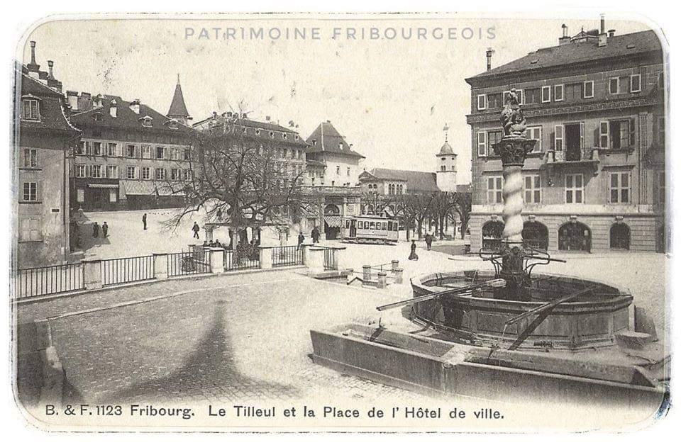 Photographie ancienne de la Basilique Notre-Dame de Fribourg