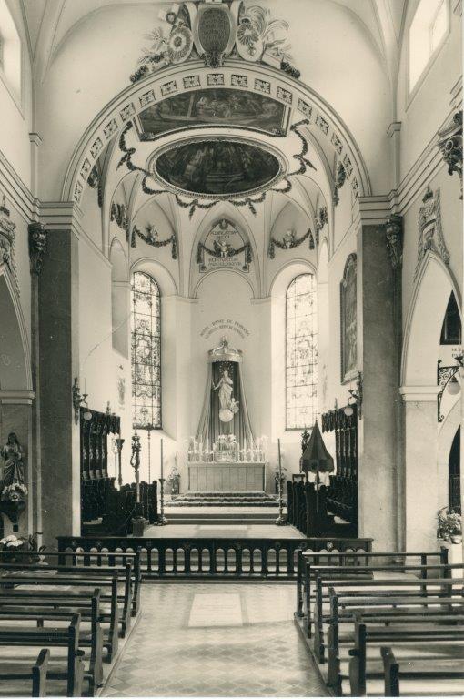 Photographie ancienne de la Basilique Notre-Dame de Fribourg